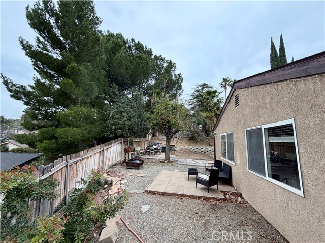 Detail Gallery Image 34 of 37 For 27939 Oakgale, Canyon Country,  CA 91351 - 3 Beds | 2 Baths