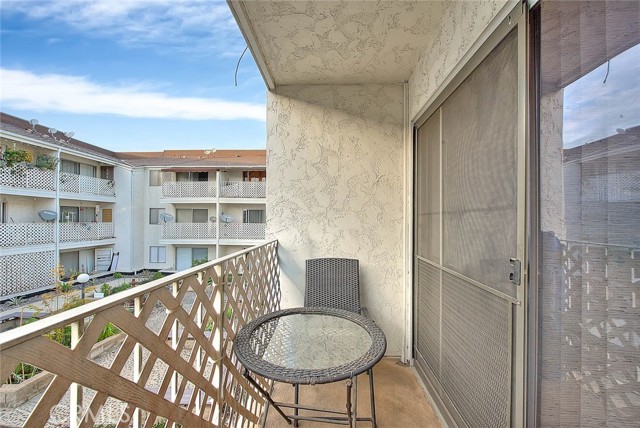 Detail Gallery Image 29 of 43 For 3565 Linden #226,  Long Beach,  CA 90807 - 1 Beds | 1 Baths