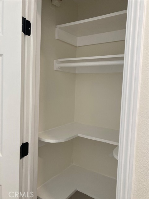 28769 Magnolia Way, Saugus CA: https://media.crmls.org/medias/f139eba1-2a05-49dd-9894-000293218f08.jpg