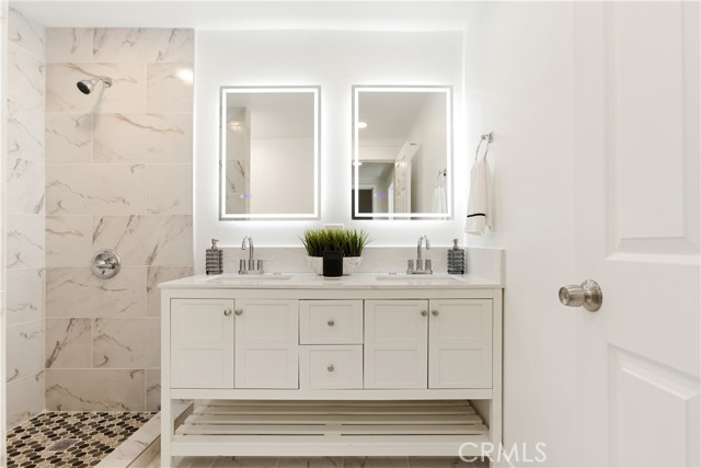 Detail Gallery Image 23 of 33 For 1434 W 70th St, Los Angeles,  CA 90047 - 3 Beds | 2 Baths