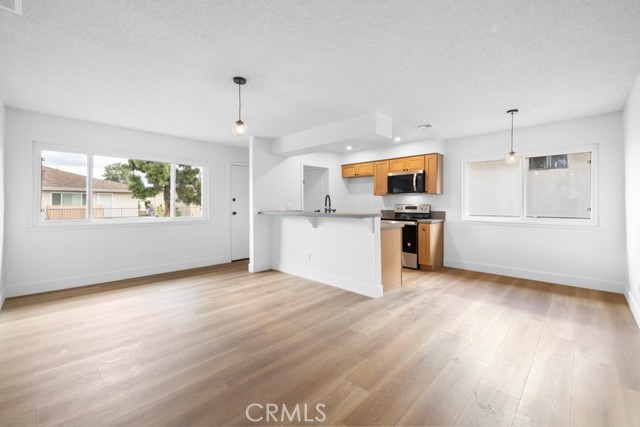 Detail Gallery Image 4 of 32 For 18103 Camino Bello #4,  Rowland Heights,  CA 91748 - 2 Beds | 1 Baths