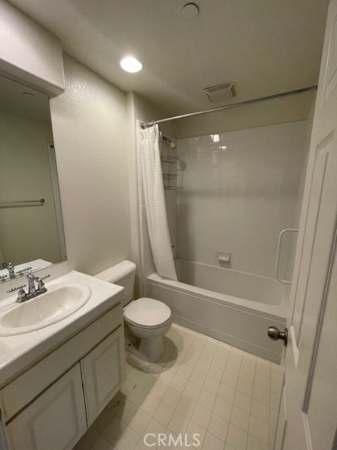 Detail Gallery Image 10 of 12 For 156 via Katrina, Newbury Park,  CA 91320 - 2 Beds | 2/1 Baths
