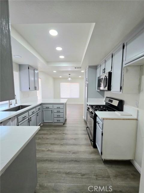 Detail Gallery Image 7 of 24 For 13568 Live Oak St, Hesperia,  CA 92345 - 3 Beds | 2 Baths