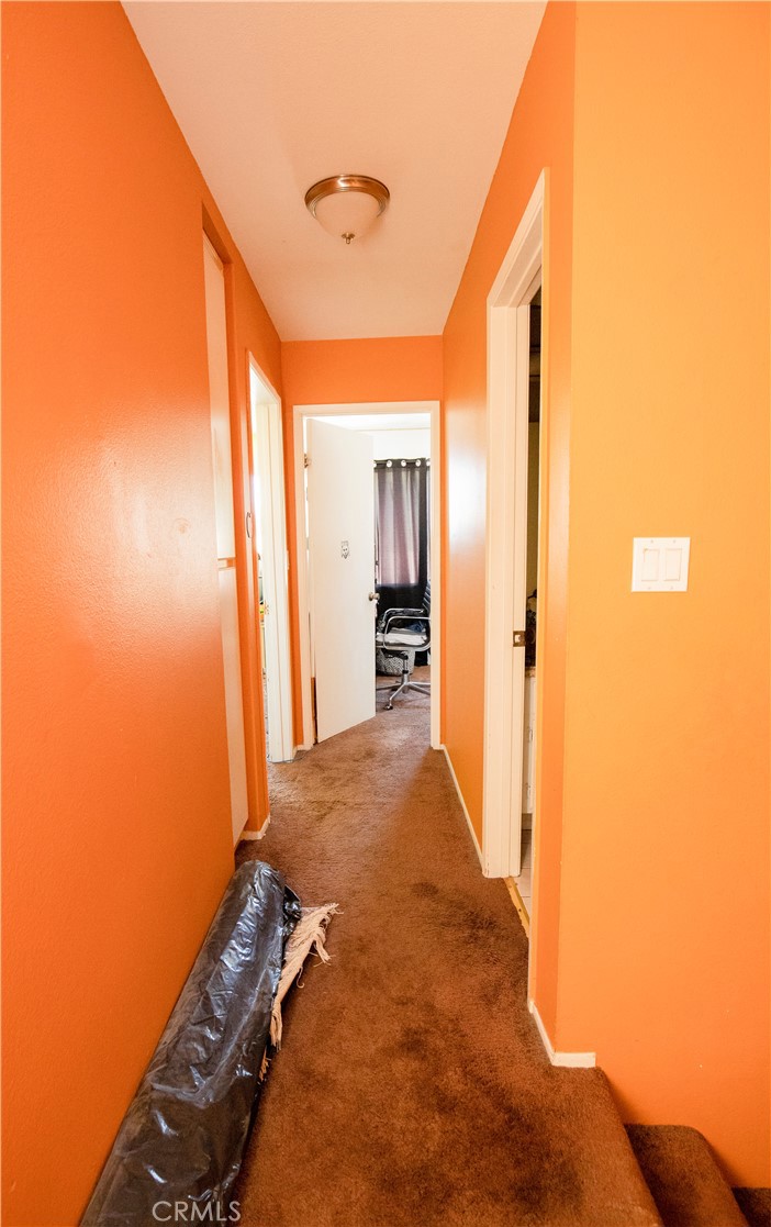 https://media.crmls.org/medias/f13d8c22-415c-4750-a09c-0fd9e102ff45.jpg?preset=X-Large
