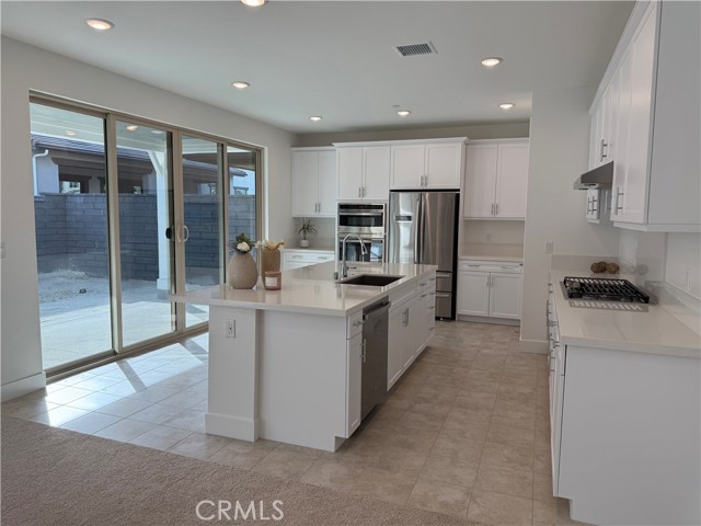 Detail Gallery Image 4 of 19 For 5168 Solace Dr, Rancho Mission Viejo,  CA 92694 - 4 Beds | 3 Baths