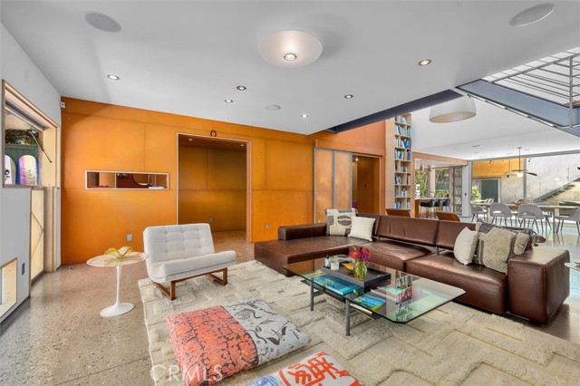 Detail Gallery Image 2 of 46 For 604 33rd St, Manhattan Beach,  CA 90266 - 4 Beds | 5/1 Baths