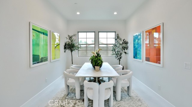 Detail Gallery Image 11 of 49 For 17413 Sienna Ln, Fountain Valley,  CA 92708 - 4 Beds | 4 Baths