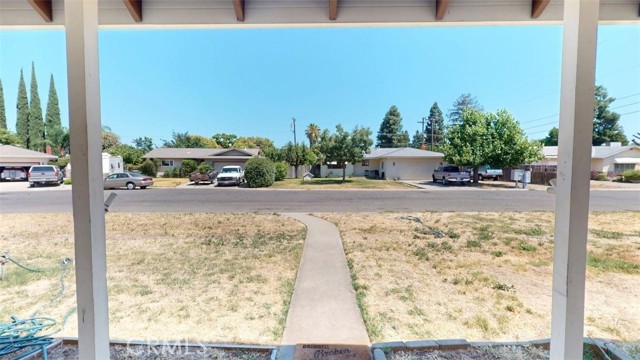 Detail Gallery Image 3 of 72 For 430 Neil Dr, Yuba City,  CA 95993 - 4 Beds | 2 Baths