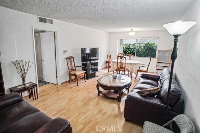 377 West California Avenue, 5 photo 4