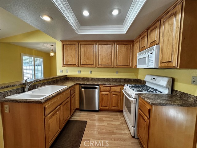 Detail Gallery Image 3 of 53 For 5643 Trevino, Banning,  CA 92220 - 2 Beds | 2 Baths