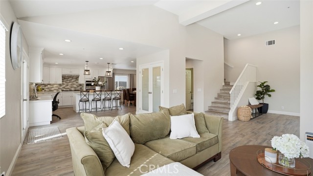 Detail Gallery Image 24 of 73 For 5005 Grand Ave, Montclair,  CA 91763 - 3 Beds | 2/1 Baths