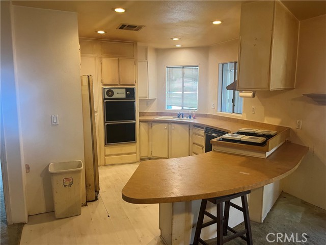 Detail Gallery Image 6 of 34 For 5800 Hamner Ave #298,  Corona,  CA 91752 - 4 Beds | 2 Baths