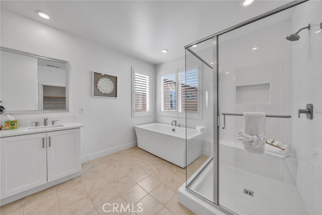 Detail Gallery Image 19 of 36 For 293 Lynx, Irvine,  CA 92618 - 4 Beds | 3 Baths