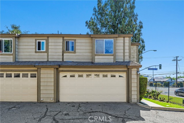 Detail Gallery Image 2 of 36 For 1197 E 9th St #4,  Pomona,  CA 91766 - 3 Beds | 2 Baths