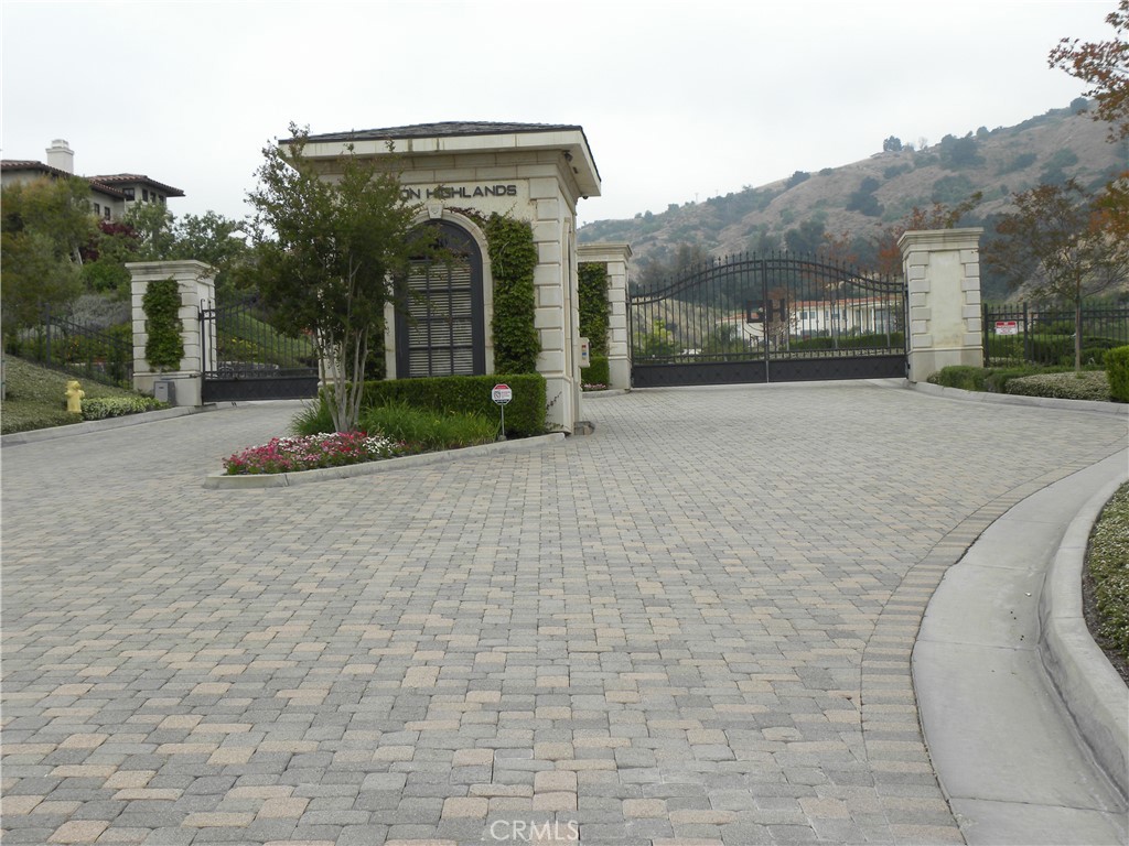 648 Gordon Highlands Road, Glendora, CA 91741
