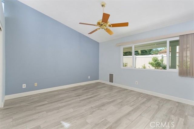 Detail Gallery Image 23 of 34 For 25382 Blackthorne Dr, Murrieta,  CA 92563 - 3 Beds | 2 Baths