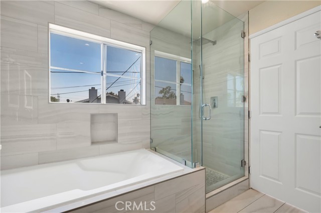 19017 Gault Street, Reseda CA: https://media.crmls.org/medias/f146581b-bc11-42d5-8b0c-191b56a41281.jpg