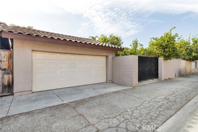 Detail Gallery Image 39 of 48 For 19839 Saticoy St, Winnetka,  CA 91306 - 3 Beds | 2/1 Baths