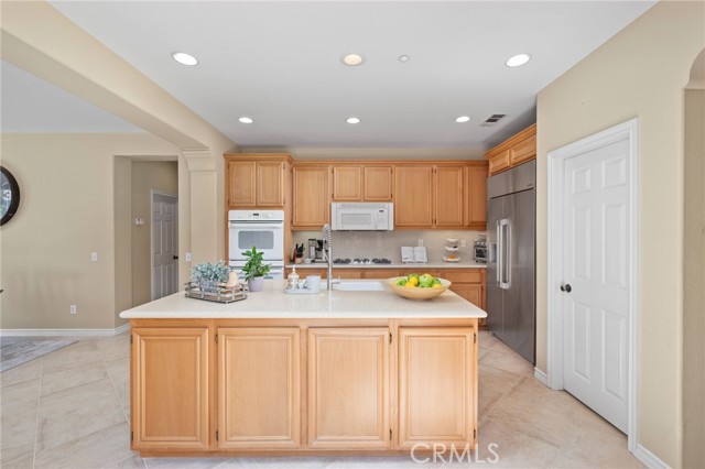 5161 Morning Glory Court, Chino Hills CA: https://media.crmls.org/medias/f146bff8-e460-4745-804f-1202b6b3b821.jpg