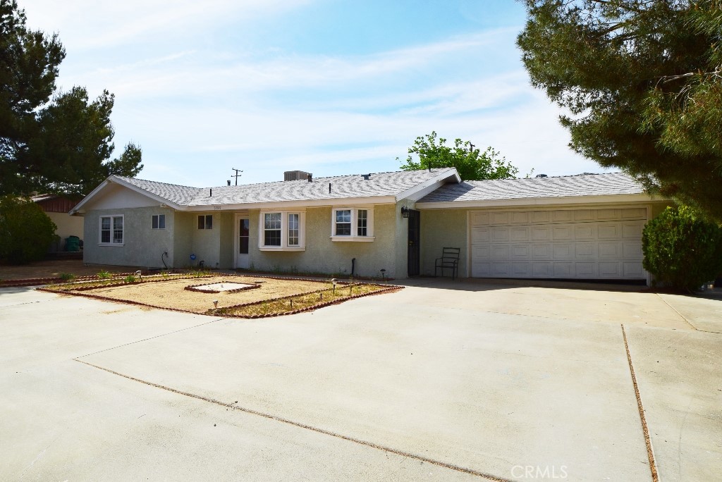 56819 Mountain View Trail