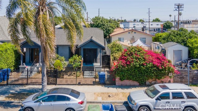Detail Gallery Image 1 of 54 For 1805 W 35th St, Los Angeles,  CA 90018 - – Beds | – Baths