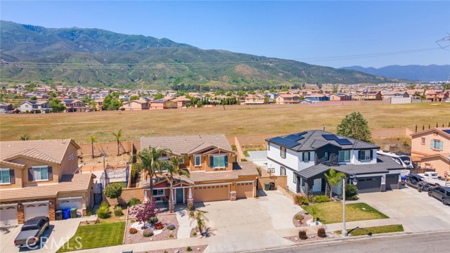 Detail Gallery Image 31 of 36 For 15190 Fox Ridge Dr, Fontana,  CA 92336 - 3 Beds | 2/1 Baths