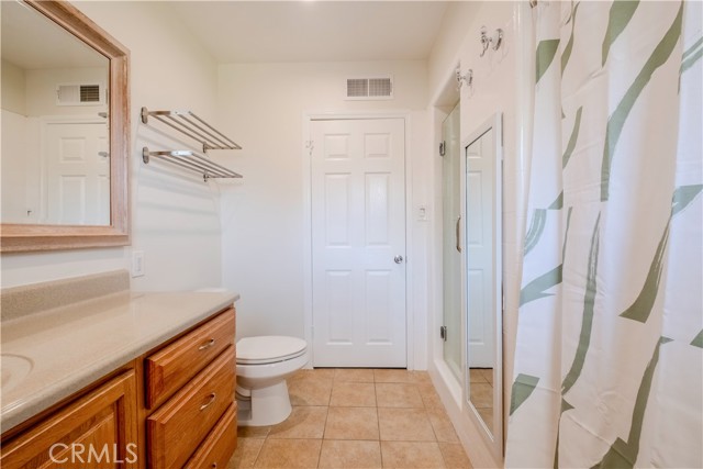 4424 11th Street, Riverside CA: https://media.crmls.org/medias/f1490e9b-60dd-4e48-af54-fb2b74ad7065.jpg