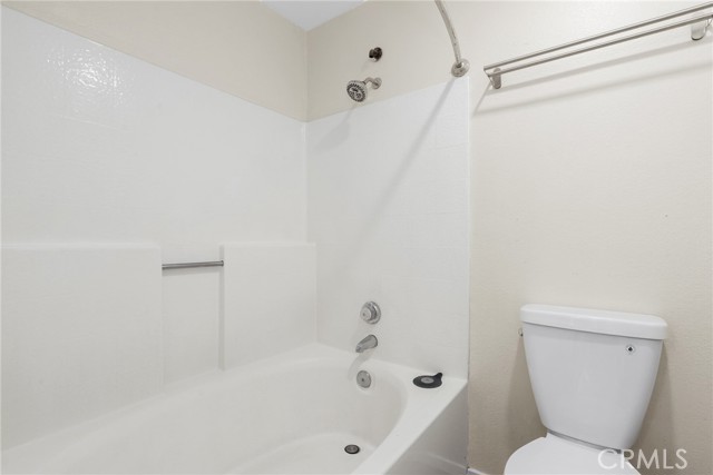 Detail Gallery Image 18 of 33 For 3408 Hathaway Ave #301,  Long Beach,  CA 90815 - 2 Beds | 2 Baths