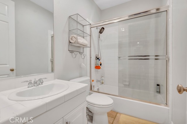 24234 Reyes Adobe Way, Valencia CA: https://media.crmls.org/medias/f149ed04-be3c-409f-b086-b9bb94e5cae9.jpg