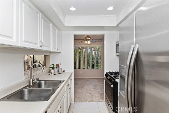 Detail Gallery Image 10 of 27 For 600 Central Ave #316,  Riverside,  CA 92507 - 1 Beds | 1 Baths