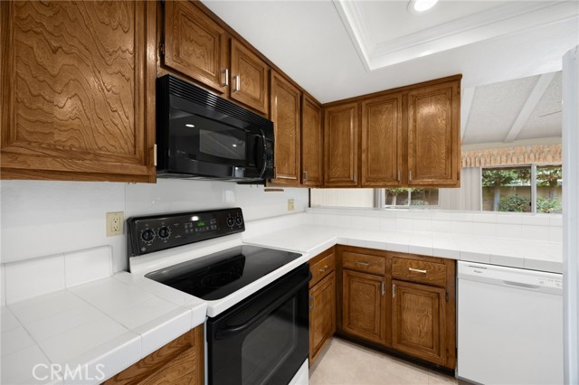 Image 32 of 45 For 12931 Cuesta Lane