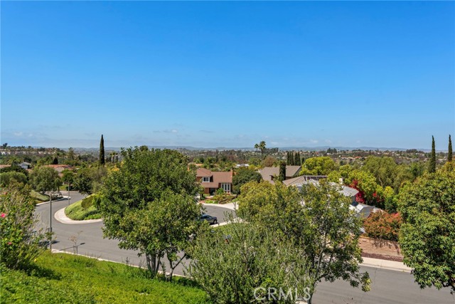 27951 Nevado, Mission Viejo CA: https://media.crmls.org/medias/f14a5abb-e389-433b-9a71-d5cd32c7fcab.jpg