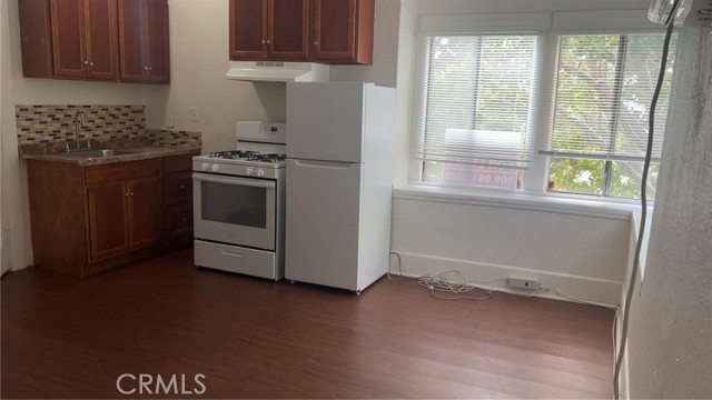 Detail Gallery Image 5 of 9 For 954 N Gibbs St, Pomona,  CA 91767 - 0 Beds | 1 Baths