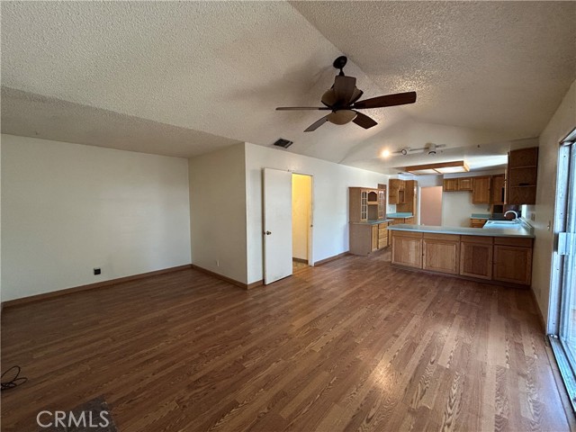 Detail Gallery Image 6 of 20 For 7625 Glenmont Way, Antelope,  CA 95843 - 4 Beds | 2/1 Baths