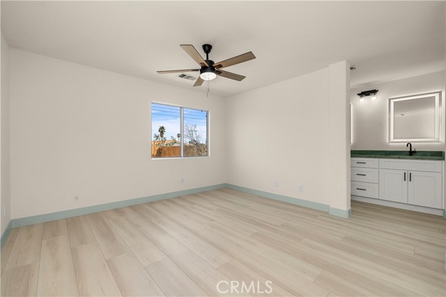 Image 13 of 19 For 13780 Del Ray