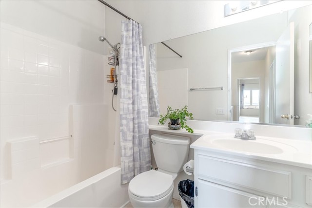 1705 Tee Time Avenue, Beaumont CA: https://media.crmls.org/medias/f14b6a9b-e7ce-4fa4-936e-14bd2f508803.jpg