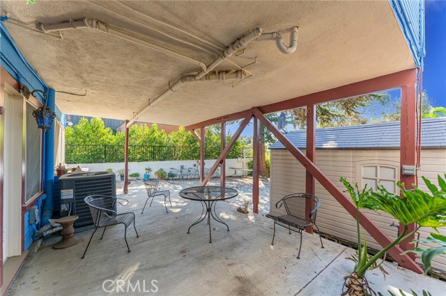 Detail Gallery Image 23 of 34 For 2042 Rome, Los Angeles,  CA 90065 - 3 Beds | 2/1 Baths