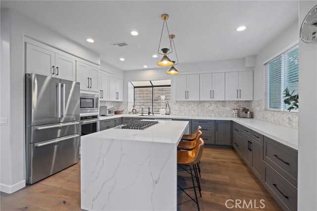 Detail Gallery Image 15 of 55 For 325 E Concord, Placentia,  CA 92870 - 5 Beds | 2/1 Baths