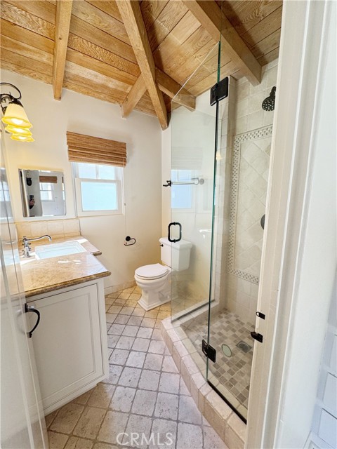 Detail Gallery Image 16 of 29 For 1211 W Bay, Newport Beach,  CA 92661 - 3 Beds | 2 Baths