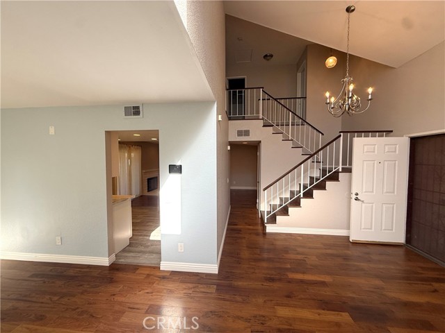 Detail Gallery Image 5 of 29 For 6 Pepper Ct, Inglewood,  CA 90302 - 4 Beds | 2/1 Baths