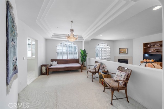 Detail Gallery Image 5 of 23 For 453 S Barrington, Los Angeles,  CA 90049 - 2 Beds | 3 Baths