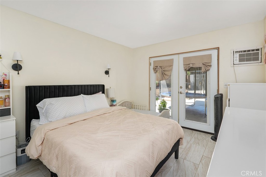 MLS #OC25201281 image #12