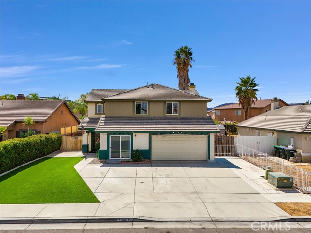 Detail Gallery Image 1 of 26 For 4605 Oak Tree Way, Hemet,  CA 92545 - 6 Beds | 2/1 Baths