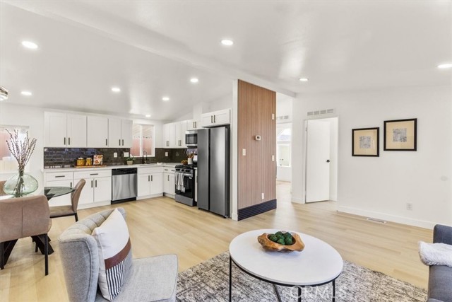 Detail Gallery Image 10 of 32 For 9080 Bloomfield Ave #135,  Cypress,  CA 90630 - 3 Beds | 2 Baths