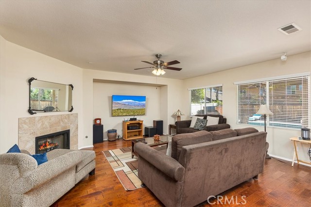Image 7 of 43 For 31578 Waterfall Way