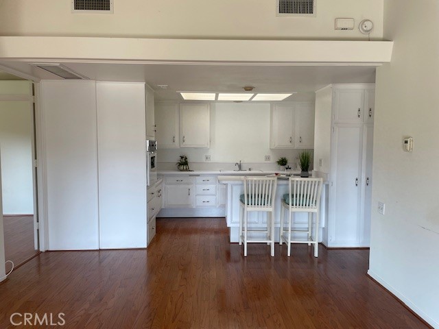 Detail Gallery Image 8 of 24 For 1241 Knollwood #46-F,  Seal Beach,  CA 90740 - 2 Beds | 1 Baths