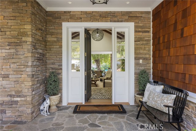 Detail Gallery Image 3 of 40 For 2210 Triunfo Pl, Agoura Hills,  CA 91301 - 3 Beds | 3/1 Baths