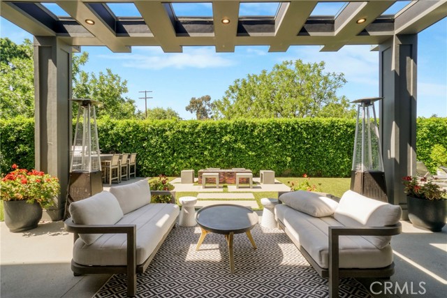 4961 Edgerton Avenue, Encino CA: https://media.crmls.org/medias/f152f002-92c3-45d3-a84d-e6b3eb83dd1d.jpg
