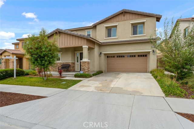 16740 Yellow Fern Ln, Fontana, CA 92336