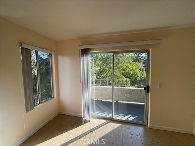 Detail Gallery Image 35 of 56 For 1965 Las Colinas Cir #308,  Corona,  CA 92879 - 2 Beds | 2 Baths